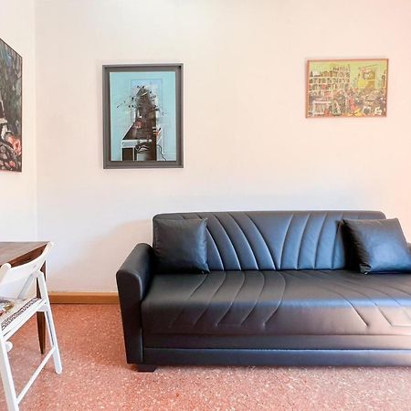 Nice Cozy Apartment In The Mainland Of Venice Местре Екстериор снимка