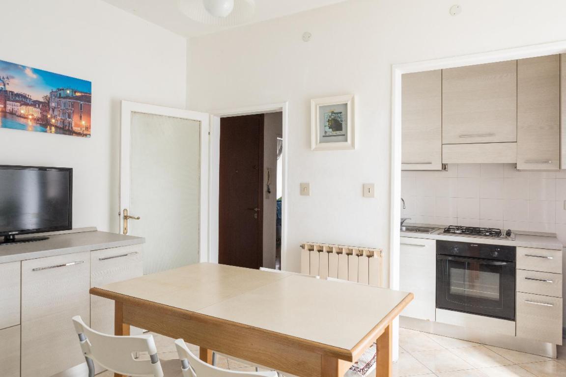 Nice Cozy Apartment In The Mainland Of Venice Местре Екстериор снимка